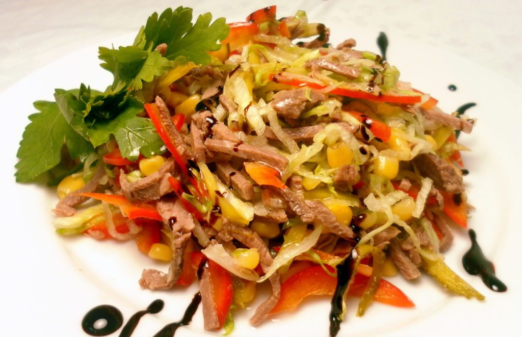 Салат из говяжьего языка с овощами рецепт с фото